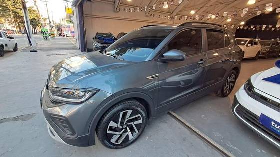 VOLKSWAGEN T-CROSS 1.0 200 TSI TOTAL FLEX COMFORTLINE AUTOMÁTICO